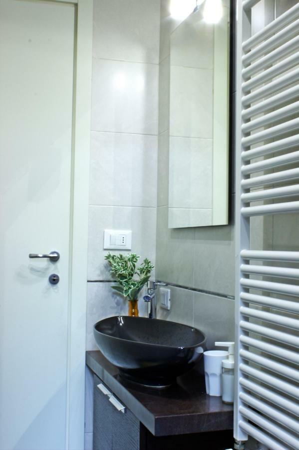 Relax Suite Nazario Bolonia Zewnętrze zdjęcie