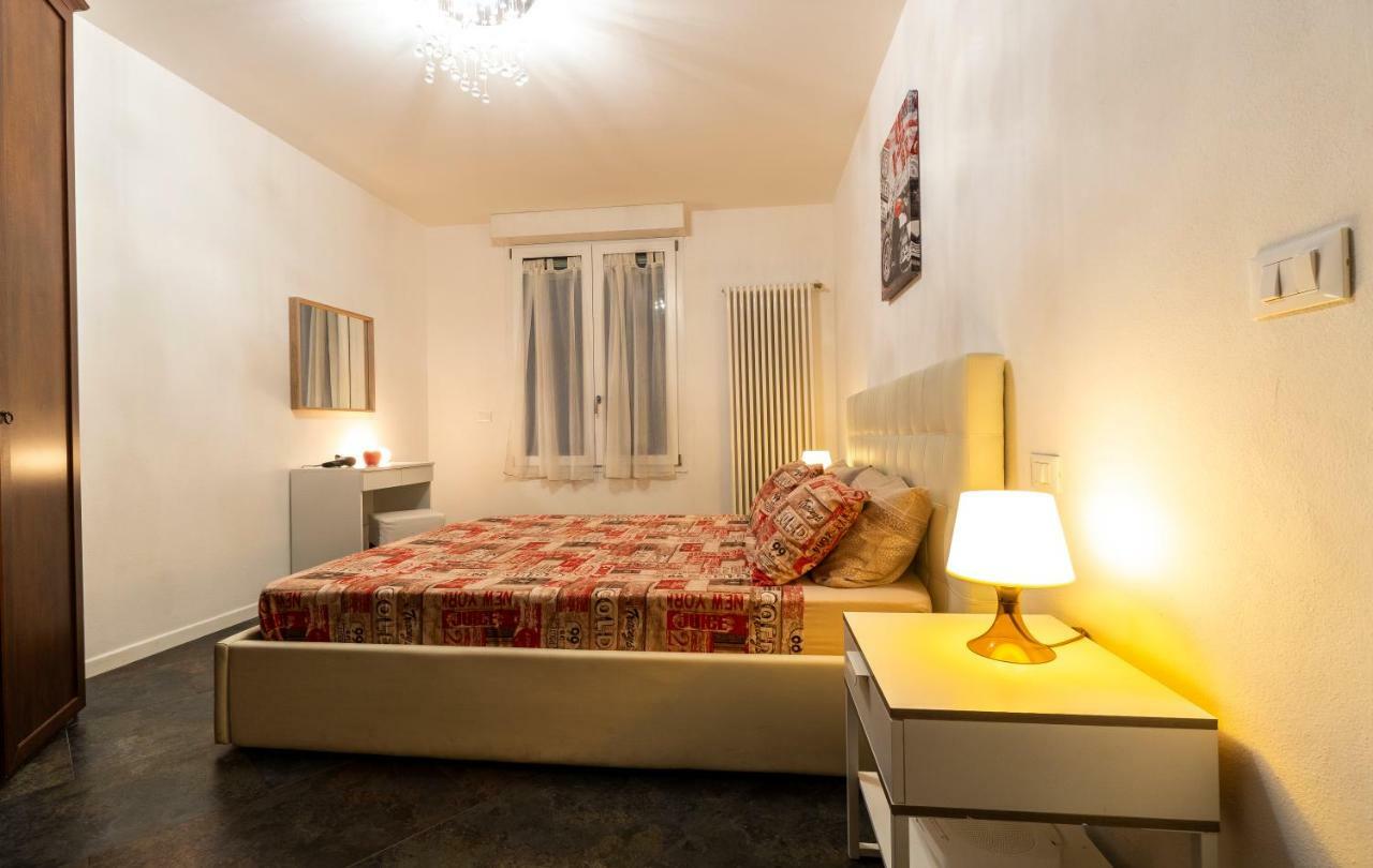 Relax Suite Nazario Bolonia Zewnętrze zdjęcie