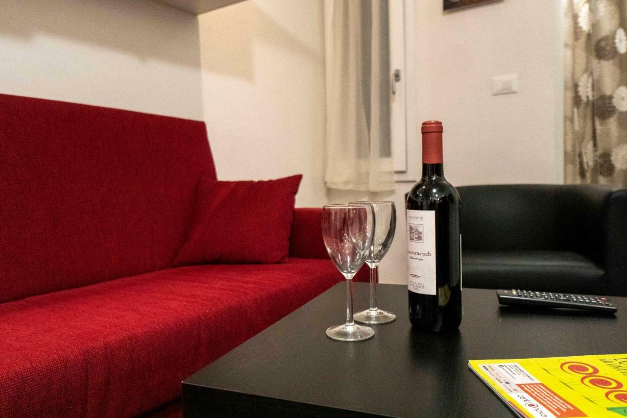 Relax Suite Nazario Bolonia Zewnętrze zdjęcie